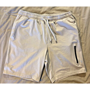 Vuori men's shorts, grey size Medium